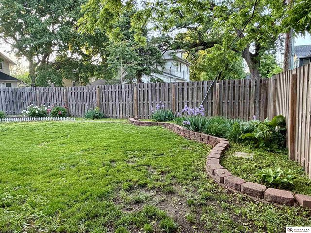 732 E 6th Street, Fremont, NE 68025