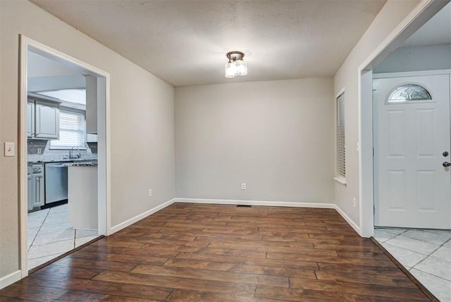 8108 NW 118th Street, Oklahoma City, OK 73162