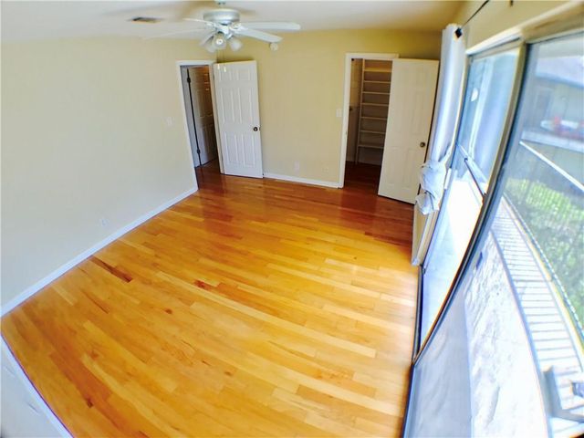 500 E Riverside DR 213, Austin, TX 78704