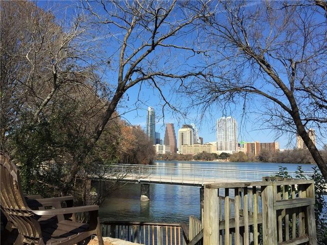 500 E Riverside DR 213, Austin, TX 78704