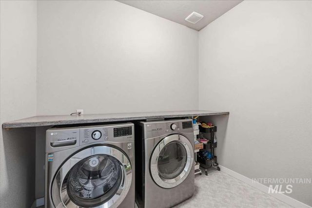 12076 W Terrazzo Dr, Nampa, OK 73651