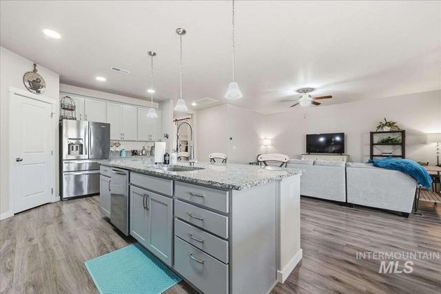 12076 W Terrazzo Dr, Nampa, OK 73651