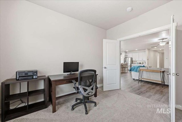 12076 W Terrazzo Dr, Nampa, OK 73651