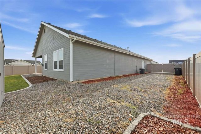 12076 W Terrazzo Dr, Nampa, OK 73651