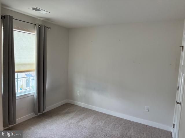 33 PEACOCK CIR, Sewell, NJ 08080