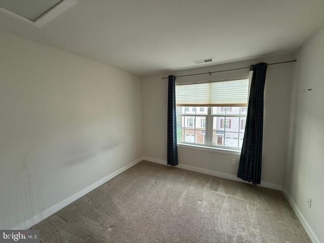 33 PEACOCK CIR, Sewell, NJ 08080