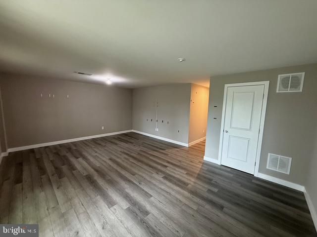 33 PEACOCK CIR, Sewell, NJ 08080