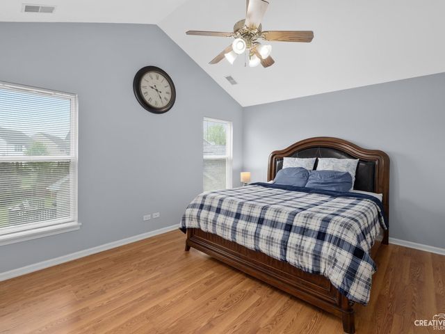 1208 Amaranth Drive, Naperville, IL 60564