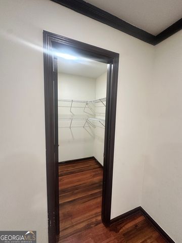 186 Bellewood Oak Drive, Tucker, GA 30084