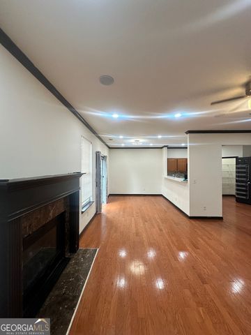 186 Bellewood Oak Drive, Tucker, GA 30084