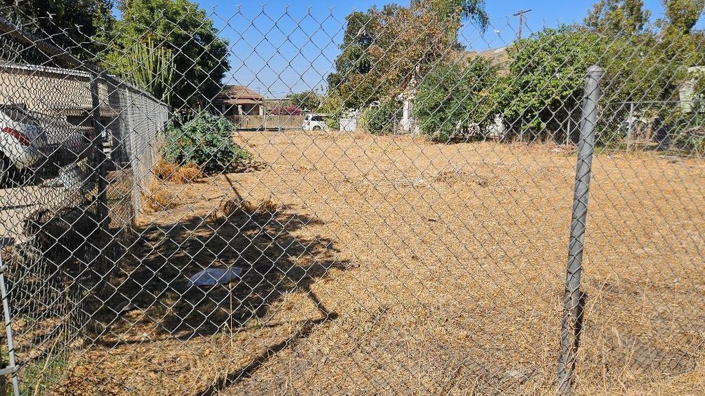 Image 3 of property listing at 2167 S Rose Avenue, Fresno, CA 93706