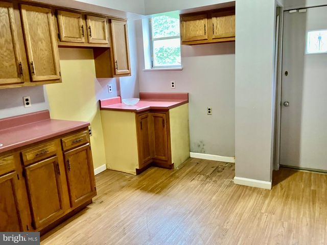1437 N HIRST ST, Philadelphia, PA 19151