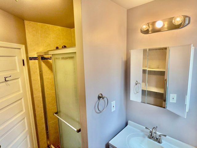 1437 N HIRST ST, Philadelphia, PA 19151