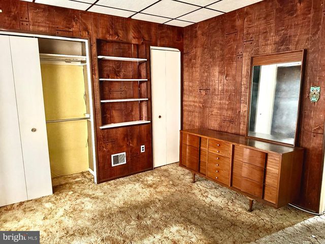 1437 N HIRST ST, Philadelphia, PA 19151