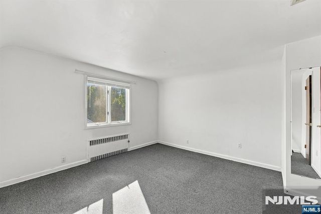 691 Cooper Avenue, Oradell, NJ 07649