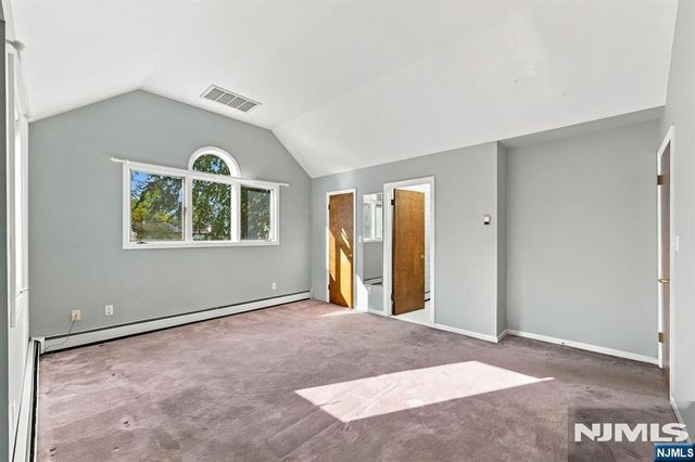 691 Cooper Avenue, Oradell, NJ 07649