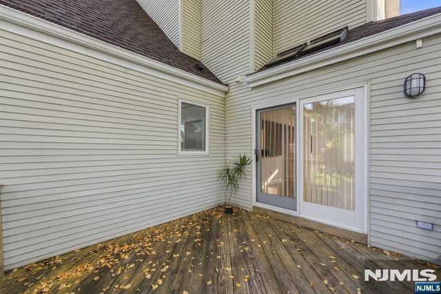 691 Cooper Avenue, Oradell, NJ 07649