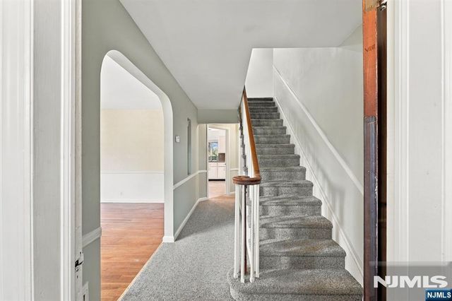 691 Cooper Avenue, Oradell, NJ 07649