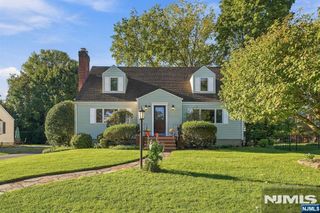 691 Cooper Avenue, Oradell, NJ 07649