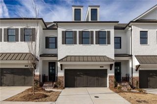 816 Dodd S Trail 172, Buford, GA 30518