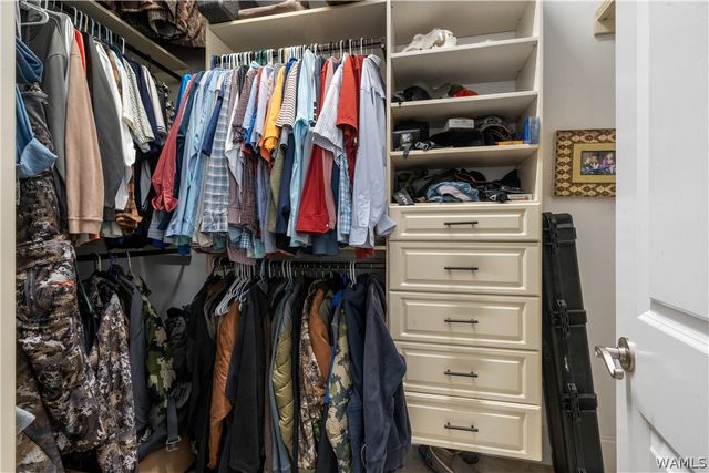 15104 Burnt Pines, Northport, AL 35475