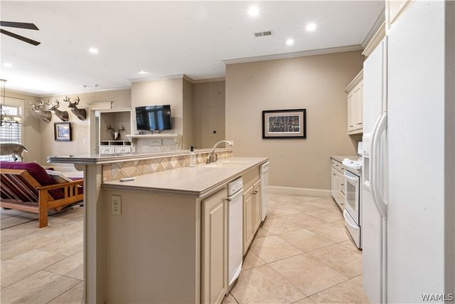 15104 Burnt Pines, Northport, AL 35475