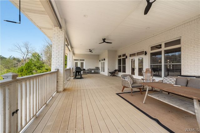 15104 Burnt Pines, Northport, AL 35475