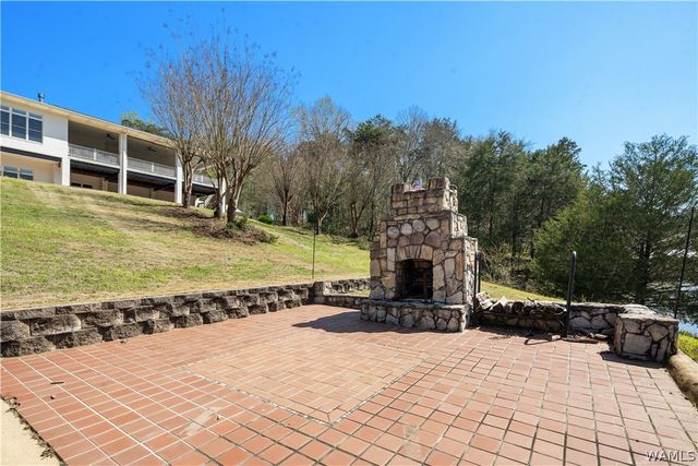 15104 Burnt Pines, Northport, AL 35475