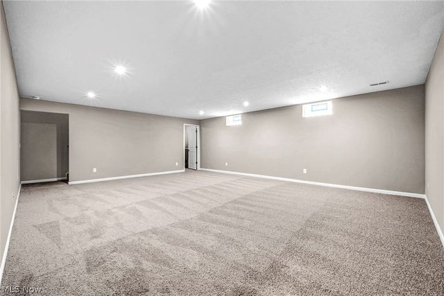 6137 Grey Heron Drive, Medina, OH 44256