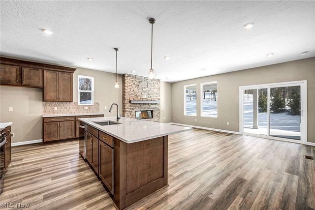 6137 Grey Heron Drive, Medina, OH 44256