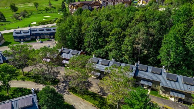 40 Alpine Meadows, Ellicottville, NY 14731