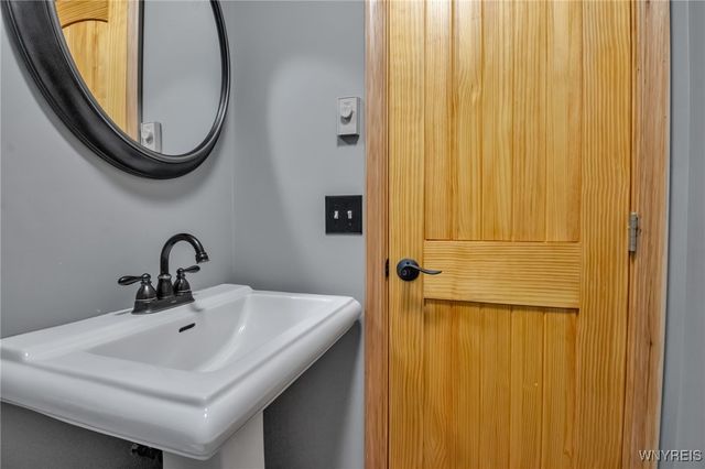 40 Alpine Meadows, Ellicottville, NY 14731