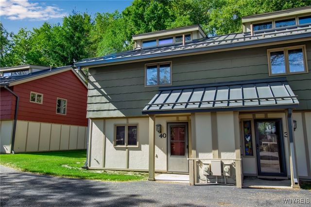 40 Alpine Meadows, Ellicottville, NY 14731