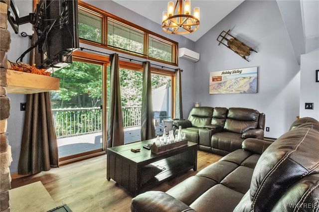 40 Alpine Meadows, Ellicottville, NY 14731