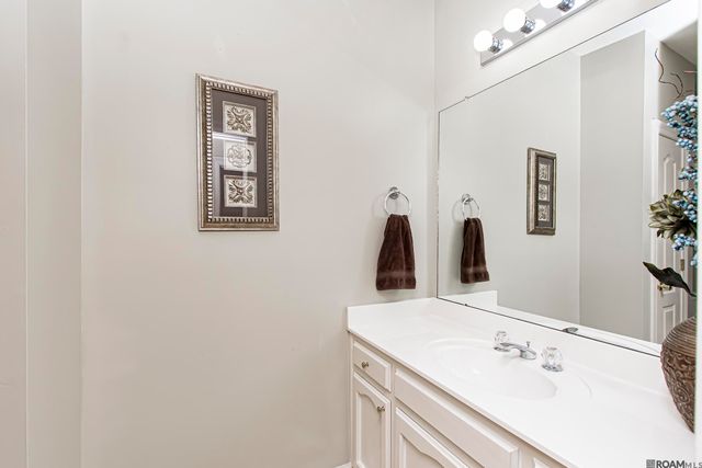 10580 Springglen Ct, Baton Rouge, LA 70810