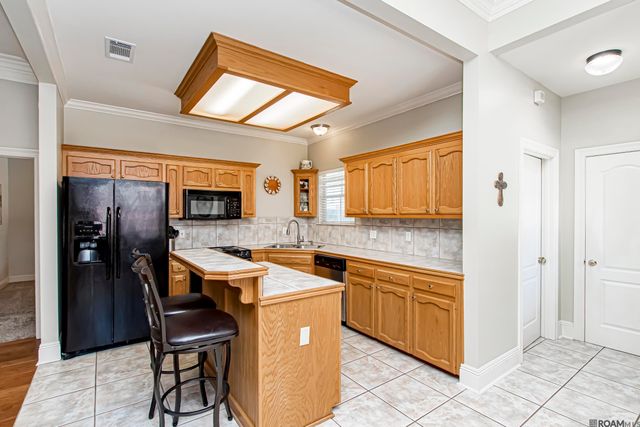 10580 Springglen Ct, Baton Rouge, LA 70810