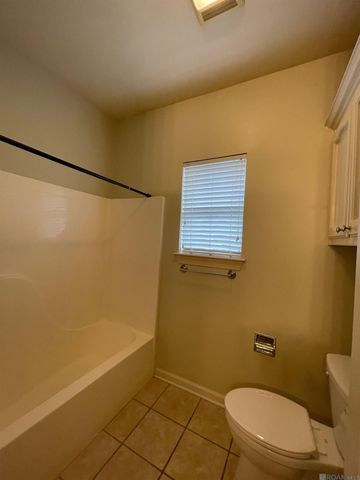 10580 Springglen Ct, Baton Rouge, LA 70810