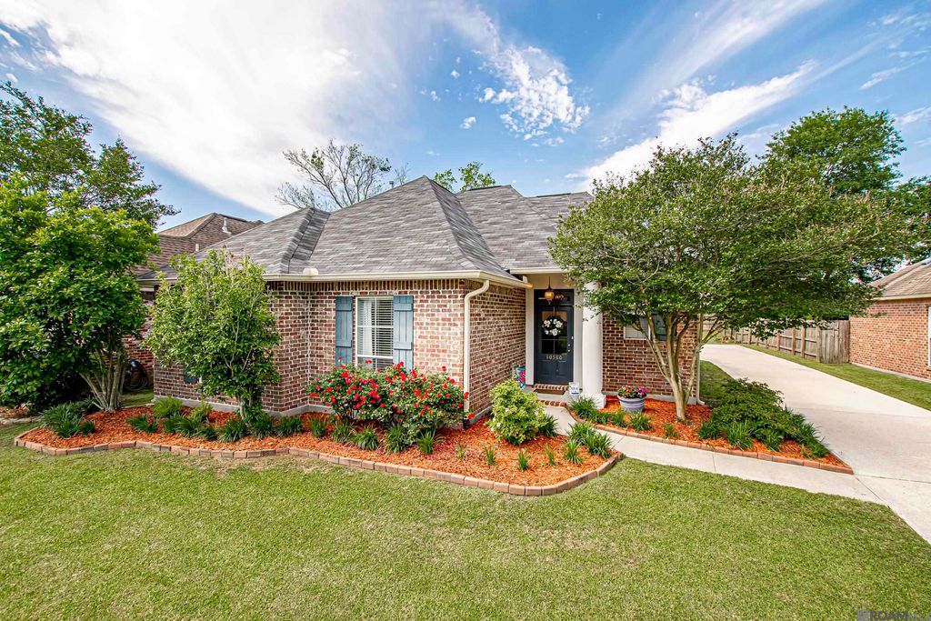 10580 Springglen Ct, Baton Rouge, LA 70810