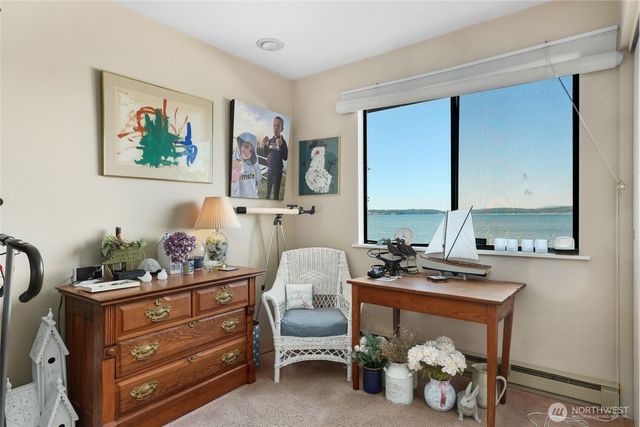 831 Shorecrest Drive, Oak Harbor, WA 98277