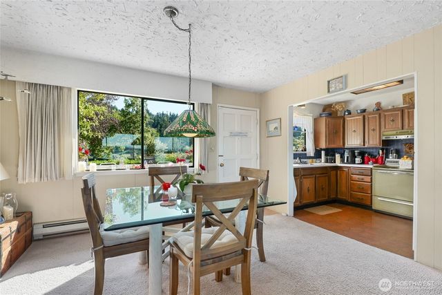 831 Shorecrest Drive, Oak Harbor, WA 98277