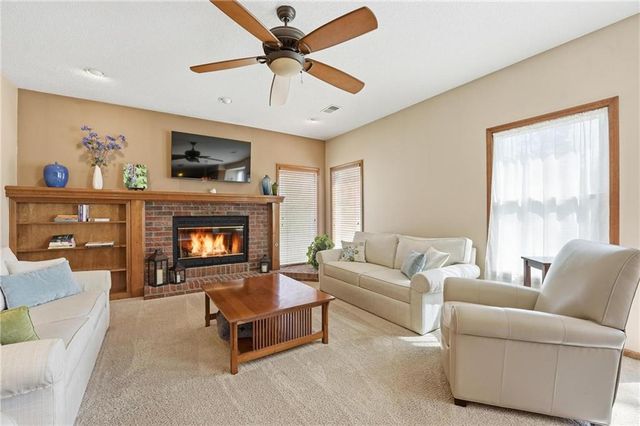 15821 Horton Court, Overland Park, KS 66223