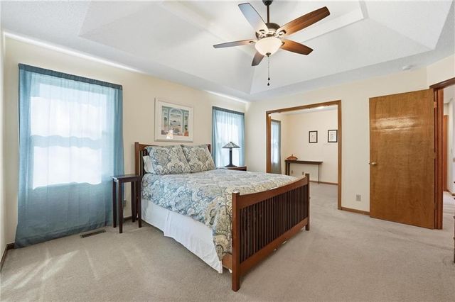 15821 Horton Court, Overland Park, KS 66223