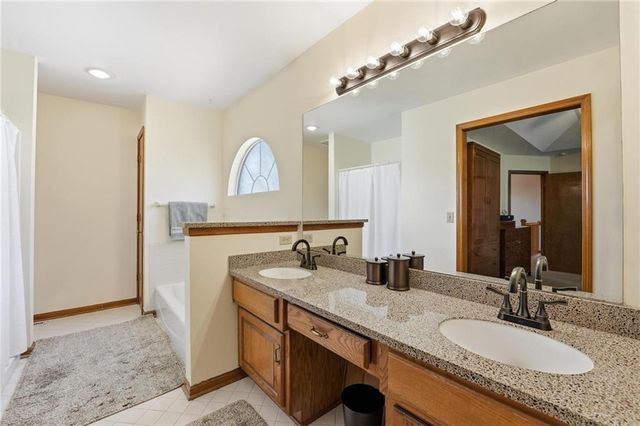 15821 Horton Court, Overland Park, KS 66223