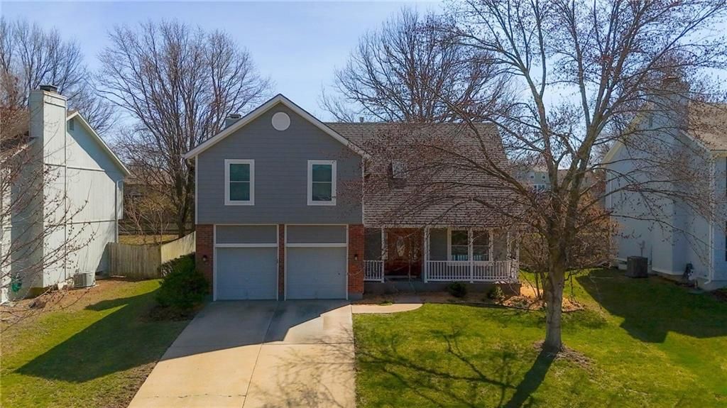 15821 Horton Court, Overland Park, KS 66223