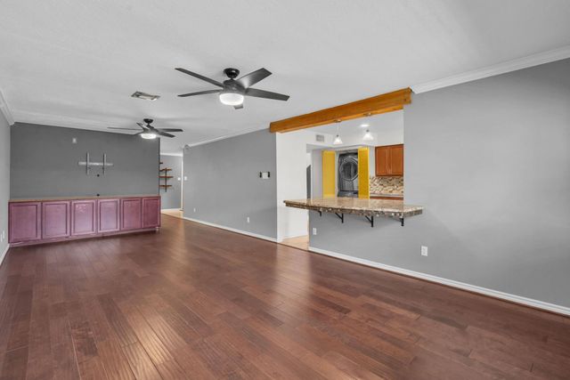 12985 Trail Hollow Drive 6, Houston, TX 77079