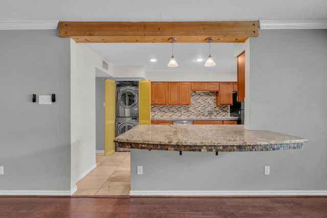12985 Trail Hollow Drive 6, Houston, TX 77079