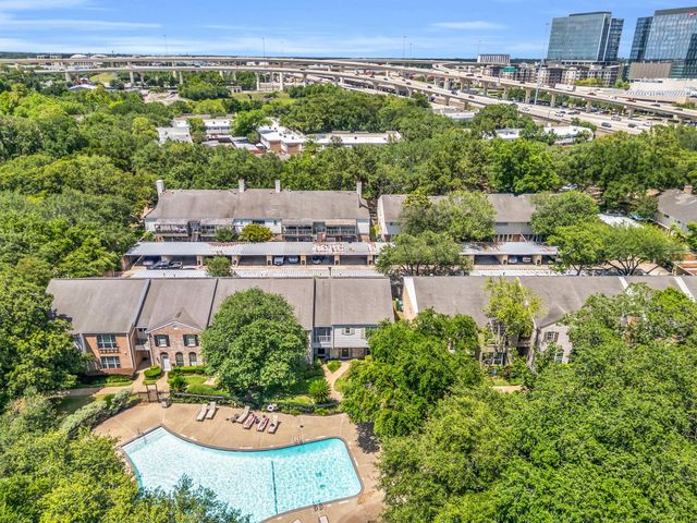 12985 Trail Hollow Drive 6, Houston, TX 77079