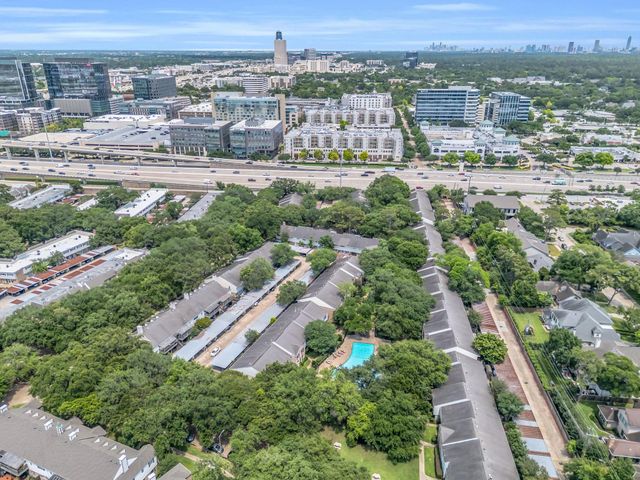 12985 Trail Hollow Drive 6, Houston, TX 77079