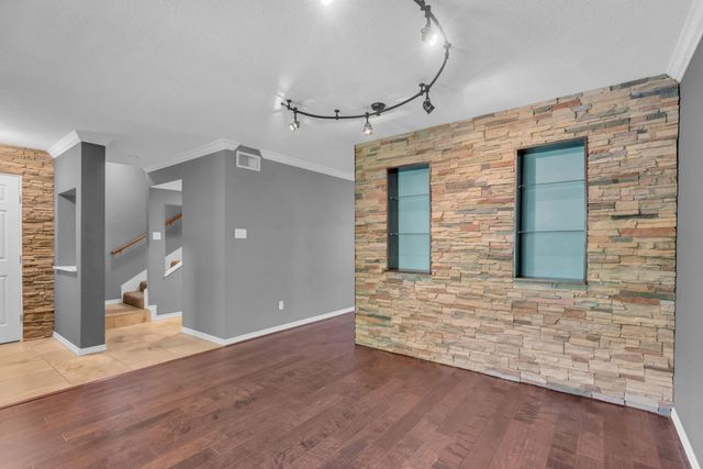 12985 Trail Hollow Drive 6, Houston, TX 77079