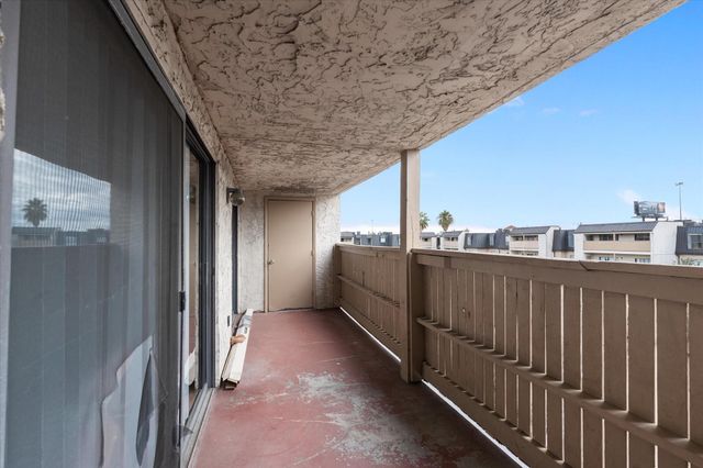 8517 Hearth Drive 36, Houston, TX 77054